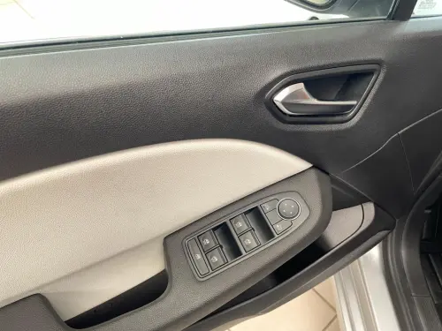 Renault Clio Clio E-Tech full hybrid 145 Techno - Photo 9