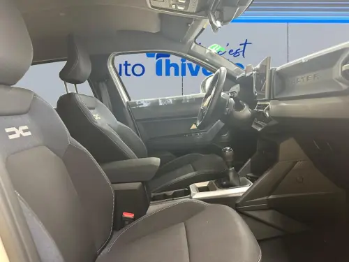 Dacia Duster ECO-G 100 Journey - Photo 16