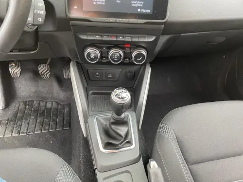 Dacia Duster ECO-G 100 4x2 Prestige - Photo 11