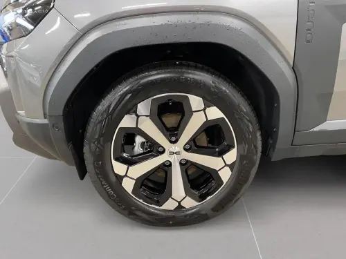 Dacia Duster Hybrid 140 Journey - Photo 8