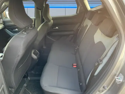 Dacia Duster Hybrid 140 Extreme - Photo 15