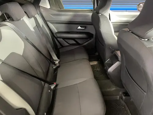 Dacia Duster Hybrid 140 Extreme - Photo 16