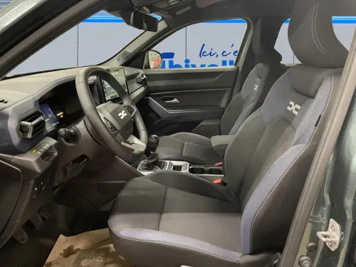 Dacia Duster ECO-G 100 Journey - Photo 9