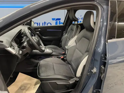 Renault Captur E-Tech full hybrid 145 Techno - Photo 12