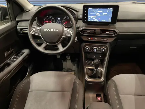 Dacia Jogger TCe 110 7 places GSR2 Extreme - Photo 13