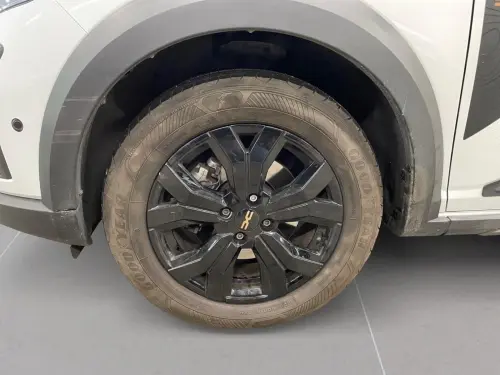 Dacia Jogger Hybrid 140 5 places Extreme - Photo 8