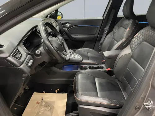 Renault Captur E-Tech Plug-in 160 Initiale Paris - Photo 9