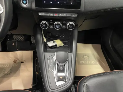 Renault Captur E-Tech Plug-in 160 Initiale Paris - Photo 14