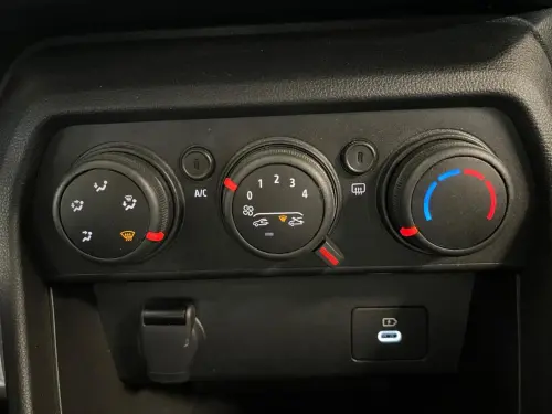 Dacia Sandero TCe 90 GSR2 Expression - Photo 20