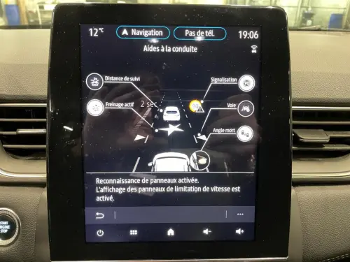 Renault Captur E-Tech Plug-in 160 Initiale Paris - Photo 18