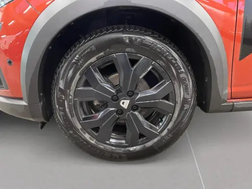 Dacia Jogger ECO-G 100 5 places SL Extreme - Photo 8