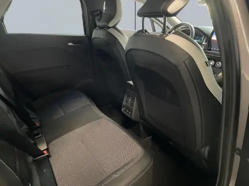 Renault Captur E-Tech full hybrid 145 Techno fast track - Photo 17