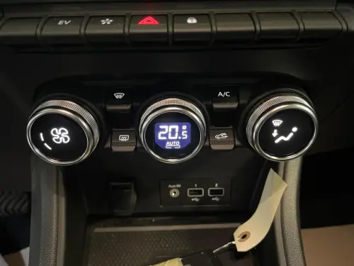 Renault Captur E-Tech full hybrid 145 Techno fast track - Photo 21