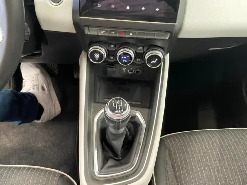 Renault Clio Clio TCe 140 Techno - Photo 14