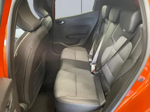 Renault Clio Clio TCe 140 Techno - Photo 15