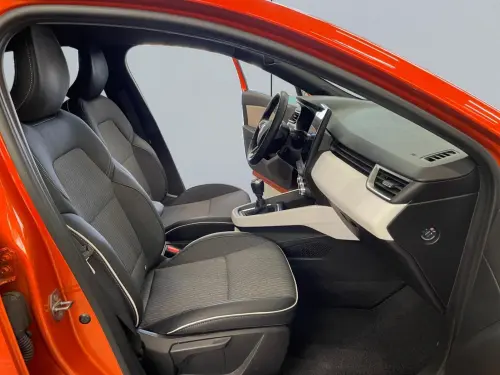 Renault Clio Clio TCe 140 Techno - Photo 16