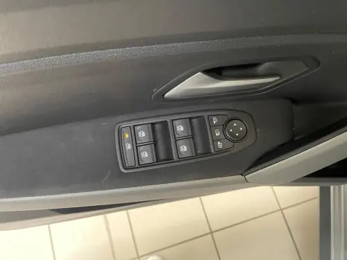 Dacia Bigster Bigster Hybrid 155 Journey - Photo 10