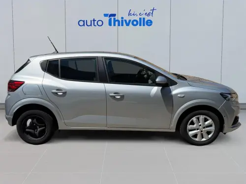 Dacia Sandero TCe 90 - 22 Confort - Photo 5