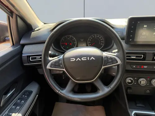 Dacia Jogger ECO-G 100 7 places Extreme + - Photo 11