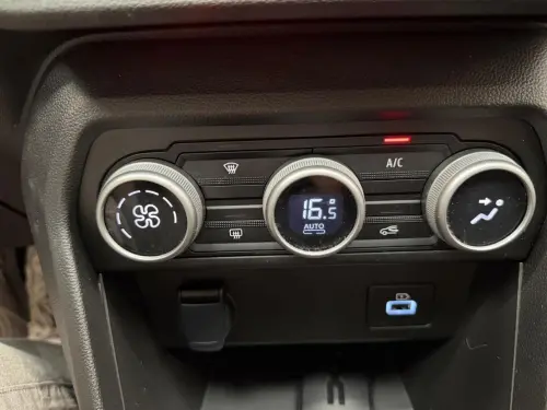 Dacia Jogger ECO-G 100 7 places Extreme + - Photo 19