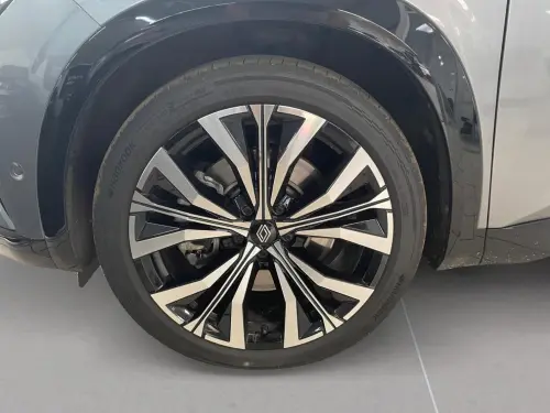 Renault Austral E-Tech hybrid 200 Iconic - Photo 8