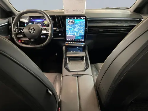 Renault Austral E-Tech hybrid 200 Iconic - Photo 11