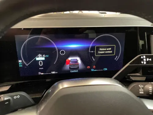 Renault Austral E-Tech hybrid 200 Iconic - Photo 13