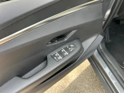 Renault Megane E-Tech Megane E-Tech EV60 130ch optimum charge Evolution ER - Photo 9