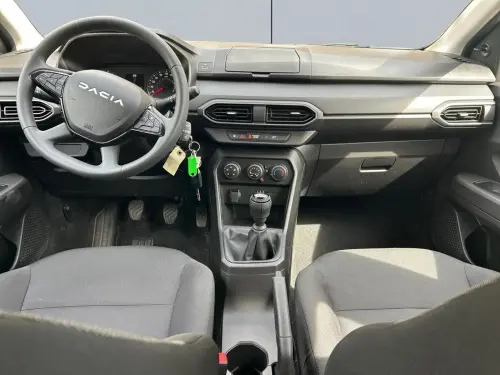 Dacia Sandero SCe 65 Essential - Photo 8