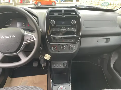 Dacia Spring Essential -23B - Photo 13