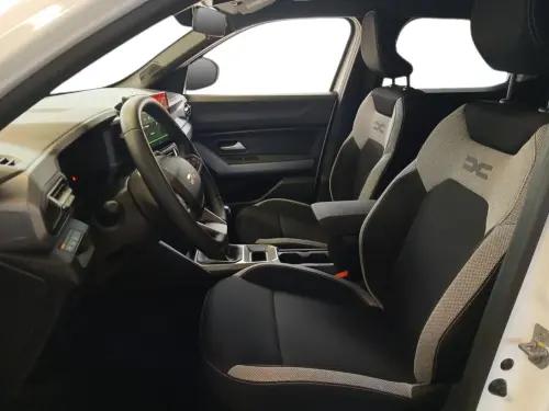 Dacia Duster Mild Hybrid 140 Journey - Photo 14