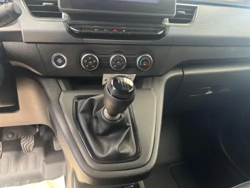 Nissan Townstar N-CONNECTA L1 1.3L 130 - Photo 14