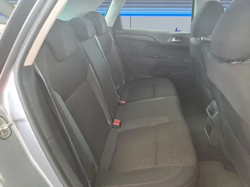Citroën C4 PureTech 110 BVM Millenium - Photo 17