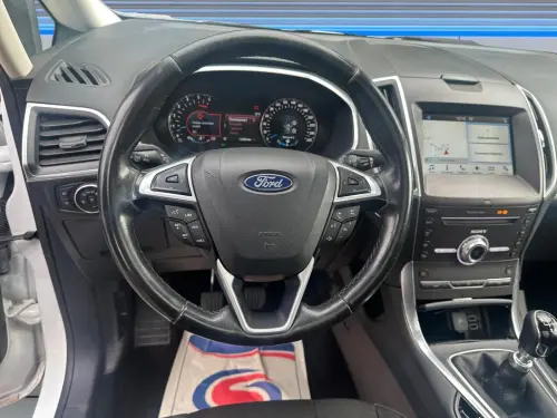 Ford S-Max 2.0 TDCi 150 S&S Intelligent AWD Titanium - Photo 12