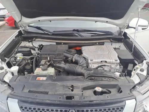 mitsubishi Outlander Outlander 2.4l PHEV Twin Motor 4WD Business - Photo 19