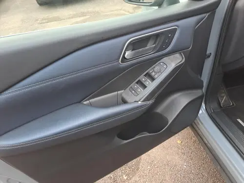 Nissan Qashqai J12A TEKNA+ MILD HYB 158 CH XTRONIC - Photo 10