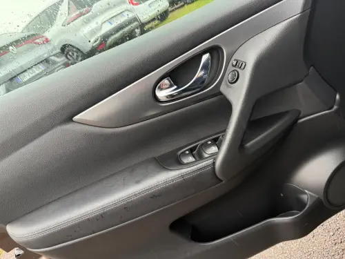 Nissan Qashqai Qashqai 1.5 dCi 115 DCT N-Connecta - Photo 9