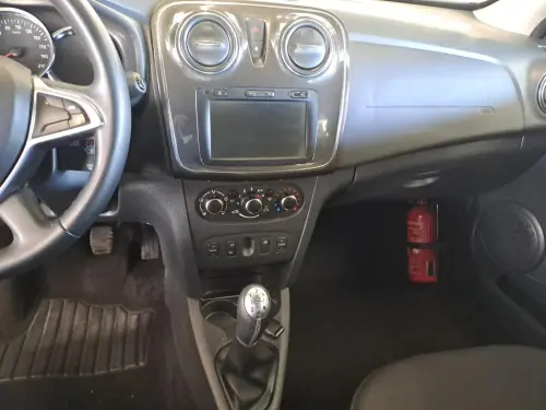 Dacia Sandero Blue dCi 95 Stepway - Photo 14