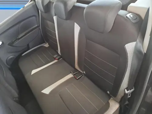 Dacia Sandero Blue dCi 95 Stepway - Photo 15