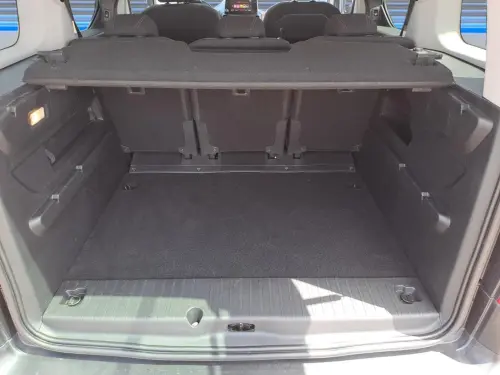 Peugeot Rifter Standard BlueHDi 130 S&S BVM6 GT Line - Photo 18
