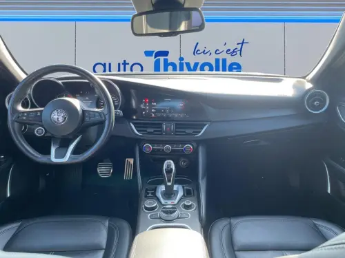 Alfa Romeo Giulia Giulia 2.2 210 ch AT8 Q4 Ti - Photo 11
