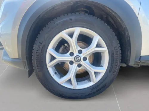 Nissan Juke F16A N-CONNECTA DIG-T 117 - Photo 8