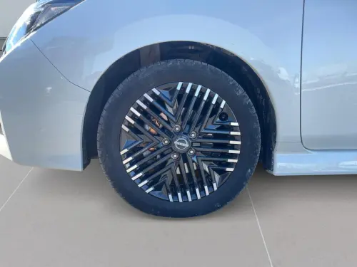 Nissan Leaf ZE1A N-CONNECTA 40KWH - Photo 8