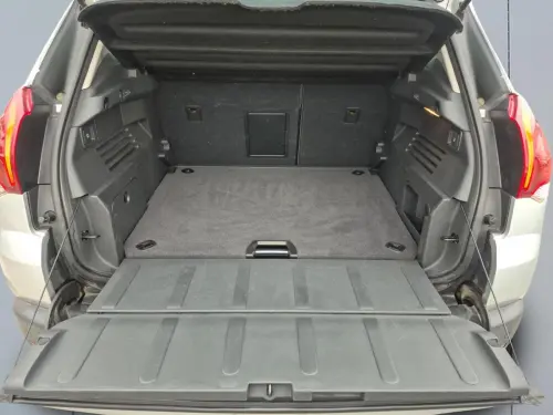 Peugeot 3008 1.6 BlueHDi 120ch S&S BVM6 Allure - Photo 18