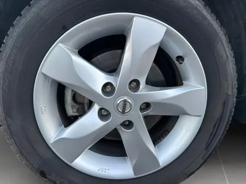 Nissan Juke 1.6L 94CH VISIA 4X2 BVM5 - Photo 8