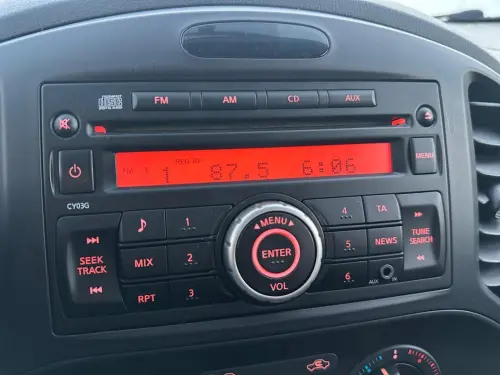 Nissan Juke 1.6L 94CH VISIA 4X2 BVM5 - Photo 24