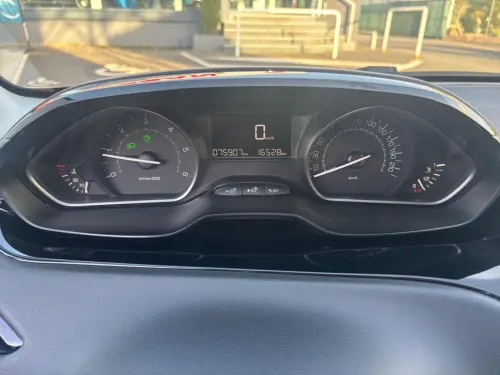 Peugeot 208 1.6 BlueHDi 75ch BVM5 Active - Photo 13