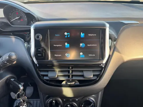 Peugeot 208 1.6 BlueHDi 75ch BVM5 Active - Photo 20