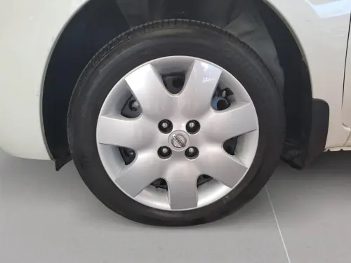 Nissan Micra ACENTA 1 2L 80 - Photo 8