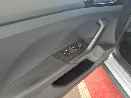 Volkswagen T-Cross 1.0 TSI 110 Start/Stop DSG7 R-Line Tech - Photo 10